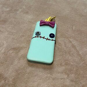 Disney Hinged Wallet - Lilo & Stitch Scrump Face CLOSE-UP read flawed